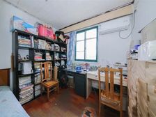 南新低总价,河景房,位置安静,门口菜场,南北通透,看房有钥匙