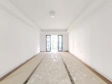 九龙湖望城地铁800米开发商装修未入住 大四房 8层电梯洋房