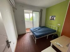 房东挂牌急卖,华美新苑1房1厅177万