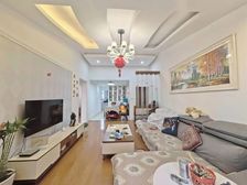 浦发带阁楼 电梯已加装 婚房装修 户型正 有附赠 带固定车位