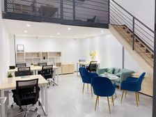 坑口复式办公室丨72平loft精致办公室丨楼下就是停车场