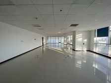 上岸地铁316平2.6含票 南向采光好 楼内设施完善 随时看