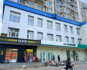 通州万达,2.5万单价,带品牌租户,临街把角位置,急用钱