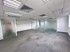 越秀东风路办公室纪念堂地铁旁千树盘福大厦亚洲金融中心交易广场