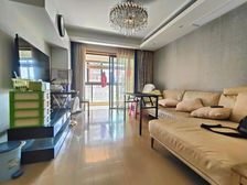 2010年小区,中高区全南户型,小区车位充足,环境雅苑,全明