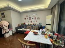 万科品质三房 小区环境好品牌物业值得信赖 满五年 送车位