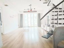 新上笋盘,老业主委托,送价值80万产权车位,看房方便价格可聊