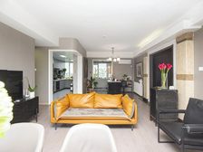 稀缺复式 名都园 5室2厅4卫 主卧朝南 客厅朝南 随时看房