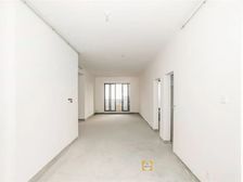 新出房源 一梯一户陆家嘴九六广场 带空中花园 视野很好