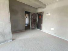 交通便利 近地铁 中间好楼层 南向采光好 有电梯 正规商品房