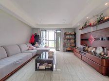 中海星湖国际 4室2厅 133.8平