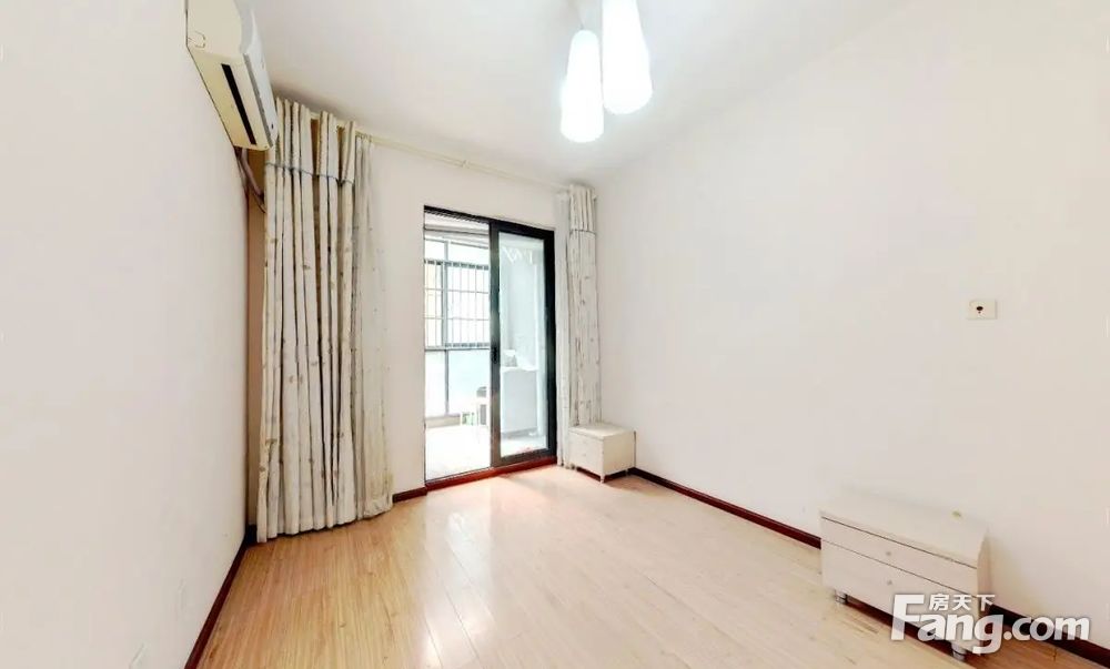 2室1厅 东南小高层,总高11层到顶,1梯3户,,成都锦江三圣乡华都美林湾