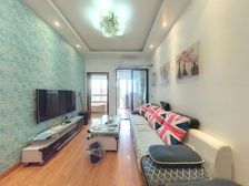 北麓国际城装修一改二,位置安静,户型方正,出行方便