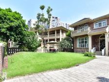 领秀别墅 大花园占地1.2亩 可改造空间大 满五