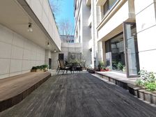 南区中间位置,精装下跃4居室,8.4米面宽,安静私密