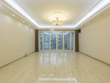 西城晶华新出238平四居室带保姆间,东边户