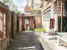 送花园!送独立大花园!双南一北三房!看房方便价钱好谈