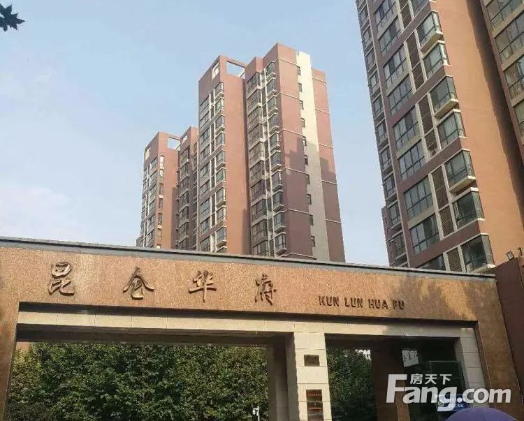 万达旁昆仑华府电梯双气大2房94平90万