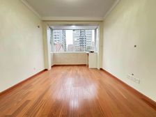 嘉善路地铁口 精装修两南一北三房 电梯小高层 一梯两户 急售