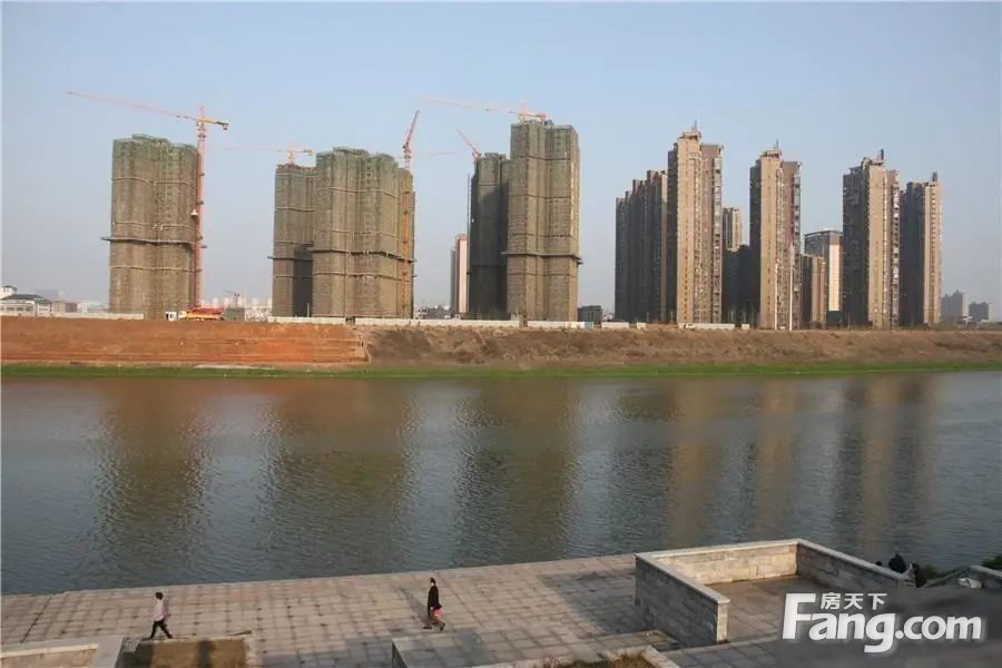 小区相关图