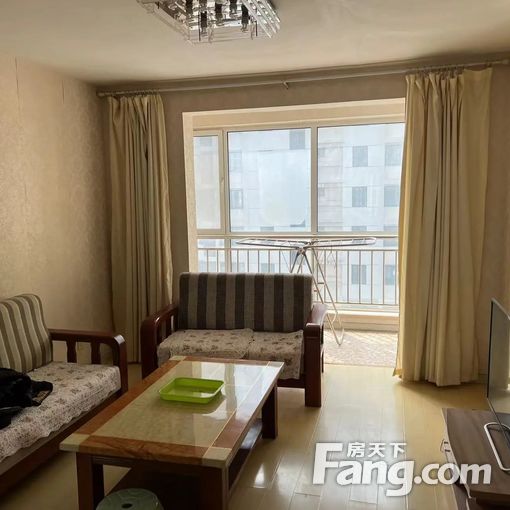  ˫������ũҵ��ѧ������800�׹���ͷ��С���Ա߶������Ʒ�Դ 