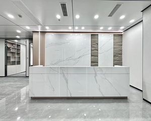 荷花池火车北站、电梯口双面采光、漂亮办公楼、五块石量力钢材城