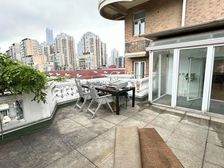 徐家汇花园 四开间朝南 南北通透 带超大露台 小区停车方便