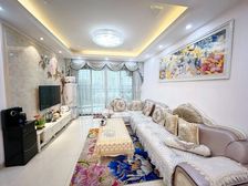 石湾上河坊全新装修3房!给两万直接按揭!送全屋家私!送车位!