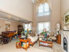 凯德打造商品房!xi有顶复 几年出一套 带连体大阳台