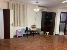 渝中大厦127平三居 东朝向简装 满五住宅 指标未占用