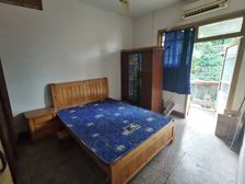 巴教村 平上3楼 巴属大厦旁边 离校近 楼层好 纸彪未占用