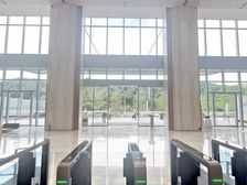 套内面积120平方 三隔间 带去水茶水间