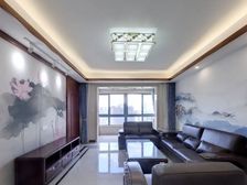 外国房东私家委托,精装修,未住过人,可领包入住