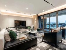 抵款房猛降价 江北嘴CBD核心位置 豪华装修大平层 拎包入住