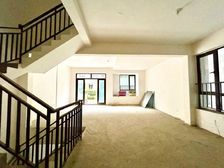 大源西!4层叠拼别墅!实得420平!大套五5卫!双花园!