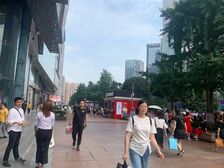 月租5000!可投 资可自用!观音桥步行街南北双开间奶茶店