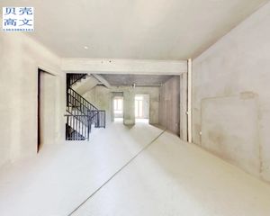 香栀花园叠拼别墅,下叠一楼带花园带地下室