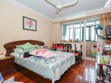 梅六小区 62.99平2居 南向简装修 拎包入住