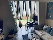 曼莲 1室2厅1卫 豪华装修,阔绰客厅,超大阳台 配套齐全