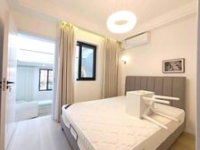 一楼双南双天井!精装修家具家电全送 朝南采光无遮挡