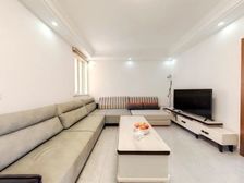 花溪畔居:精装全配,拎包入住,带车库,诚意卖。