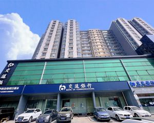 移民急售!年租金100万海淀牡丹园丶地铁口0距离丶商铺出售