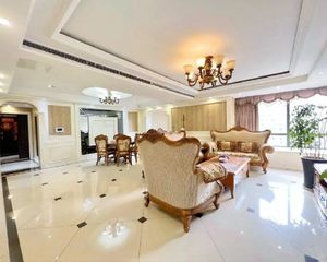 华润凤凰城三期 4室2厅 东南