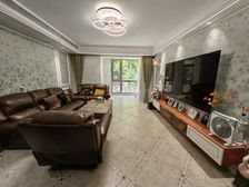 带70平庭院 大宁山庄精装大三居 低价出售边户型明厨明卫