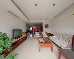 成都花园洋房顶跃 采光观景好 户型方正