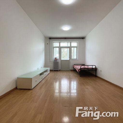  ������ѧ���Ŷ��� 101�ЌW ε��԰ ����԰ 2���� �ɳ��� 