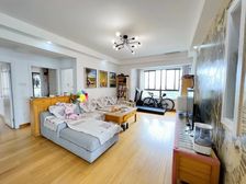 花桥裕花园大四房,楼下游泳池,位置好,全天采光,中央空调