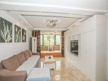 新出政策 首付两成可买房 16年次新小区 华夏西校 临河位置