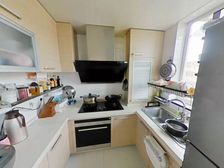 金钟小区 68.24平2居 南向精装修 自住保养好