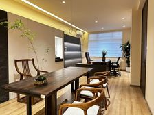 东四环独栋邻通惠河丨南北向带燃气有厨房丨可办公可接待